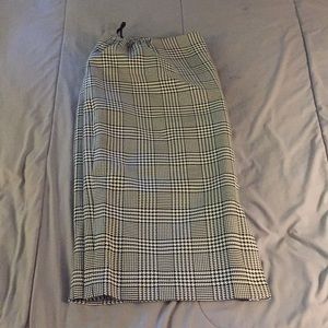 Great pencil skirt for the office.
